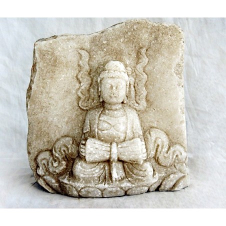 Pierre murale chinoise avec  Bouddha assis