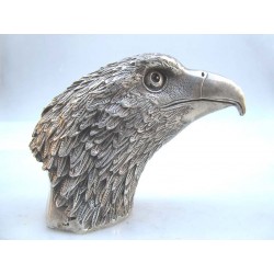 Tête d'aigle en bronze argenté