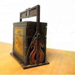 Antiker Picknickkorb