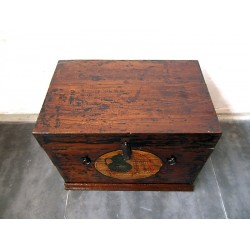 Antique chinese trunk 51 cm