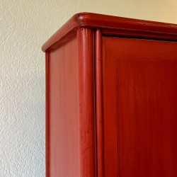 Red Lacquered Wardrobe 82 cm