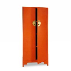 Armoire laquée peu profonde disponible en quatre teintes