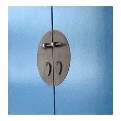 Armoire laquée peu profonde disponible en quatre teintes