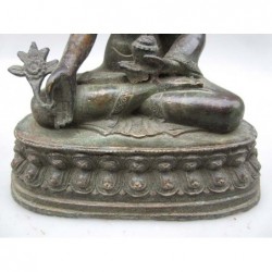 Bouddha en bronze en Varada Mudra