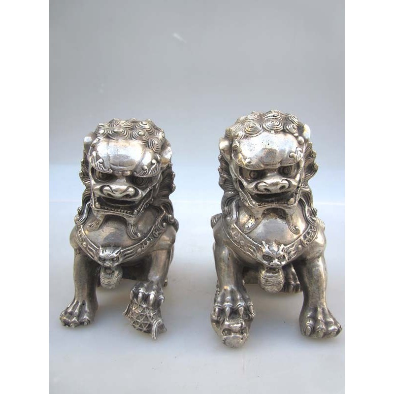 Fu lions  pair in silvered bronze (M)