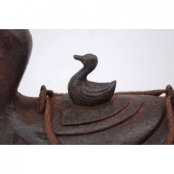 Duck-shaped Qing teapot